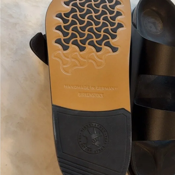 Birkenstock 1774 Arizona Black Sandals Limited Edition